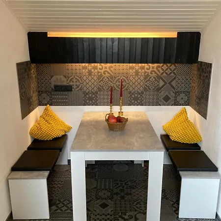 アパート Urlaub Am Rande Des Vogelsbergs